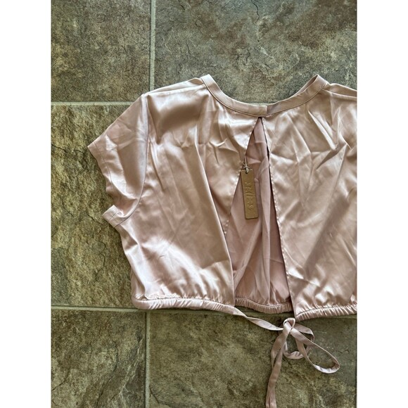 Skims Woven Shine Stretch Satin Crop Top Pink Sand Size Small - Picture 6 of 9